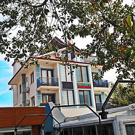Aparthotel George's Boutique