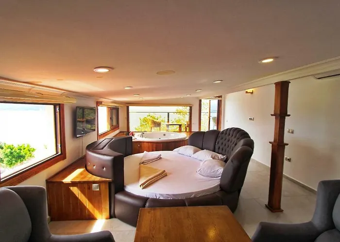 מלון דירות George's Boutique