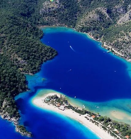 アパートホテル George's Boutique